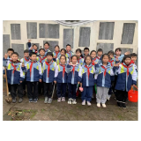 凤凰县文昌阁小学：栽下希望苗  绘就生态卷
