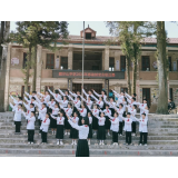 凤凰县腊尔山学区：建制班合唱比赛，共谱青春华章