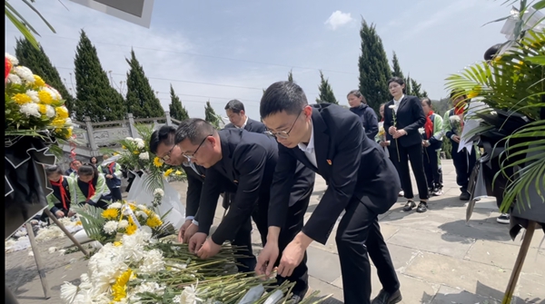 图片28.jpg