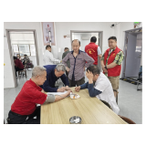 凤凰县沱江镇虹桥社区：志愿服务暖桑榆，健康生活有“医”靠