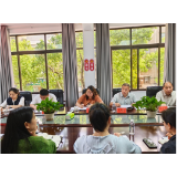 名师领航启新程 智慧交融促发展——凤凰县召开2025年名师工作室建设研讨会
