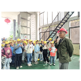 探秘水电枢纽 共护绿水青山——凤凰县青少年学生活动中心开展长潭岗水电站实践研学活动