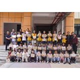 凤凰县箭道坪第三小学“妙笔绘苗乡，非遗共传承”主题教学活动