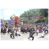 凤凰：武校健儿展风采，苗族武术绽光芒