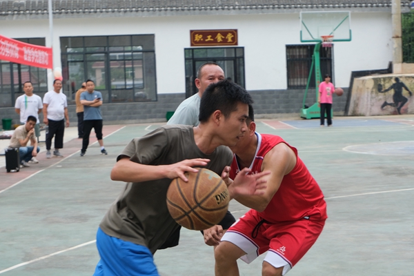 14ed96c6ba8989371c7b0ee1e54d2d8.jpg