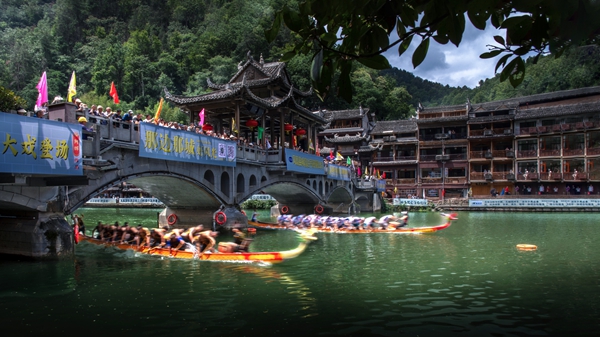 龙求玉  离弦.jpg