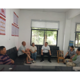 凤凰县委宣传部助力廖家桥镇都里村乡村振兴轮换交接，共商后续发展蓝图