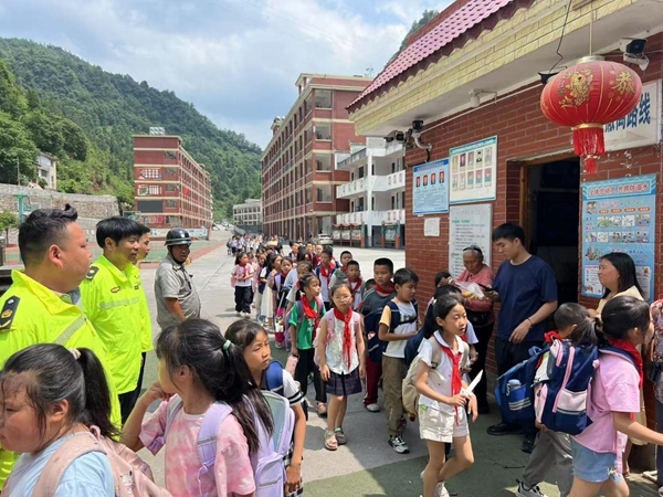 图片27.jpg