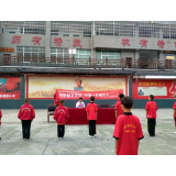 凤凰县育英民族学校开展“拒绝烟草诱惑，对第一支烟说不”主题活动