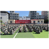 国防教育进校园，爱国种子植心田 ——凤凰县崇文中学开展沉浸式国防教育活动