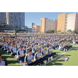 凤凰4000高一新生校园体验国防应急技能 安全知识“活”起来