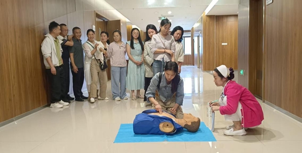 图片29.jpg 图片29.jpg