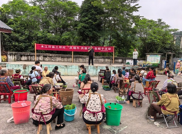 活动现场。.jpg 活动现场。.jpg