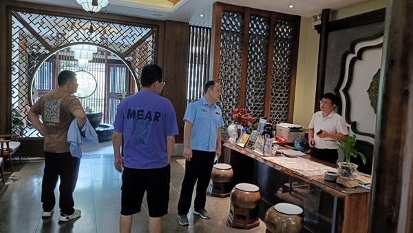 图片15.jpg