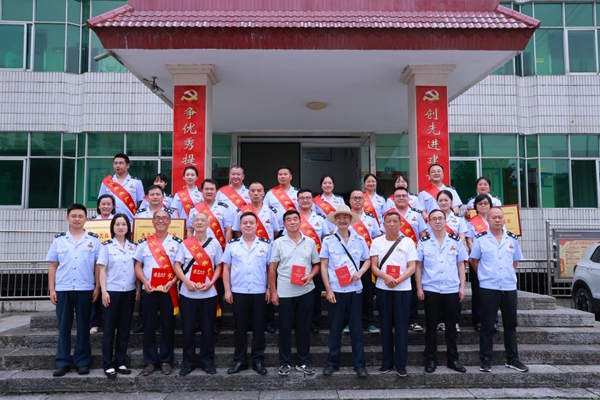 图片27.jpg