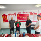凤凰县委两新工委走访慰问新兴领域困难党员