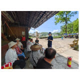 凤凰县消防救援局深入少数民族聚居村寨开展双语消防安全宣传培训