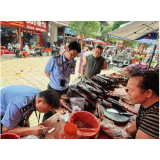 凤凰县市监局联合执法快检先行 严把肉制品安全关