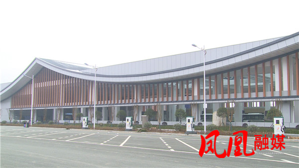 Still1231_00023_副本.jpg