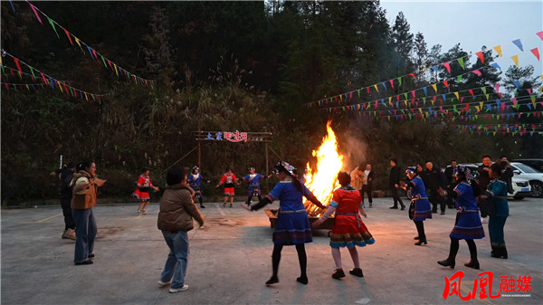 大坡村打糍粑杀年猪[00_07_43][20241231-151032].jpg