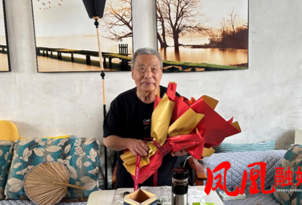 凤凰县委社会工作部：老战士与青年干部的初心接力