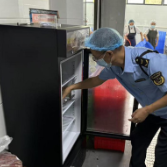 凤凰县市监局沱江市监所守护“开学第一餐”