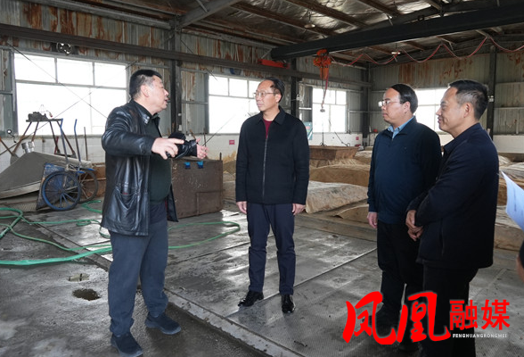 毛家调研湖南十二生肖酒业有限公司 精准服务促项目落地