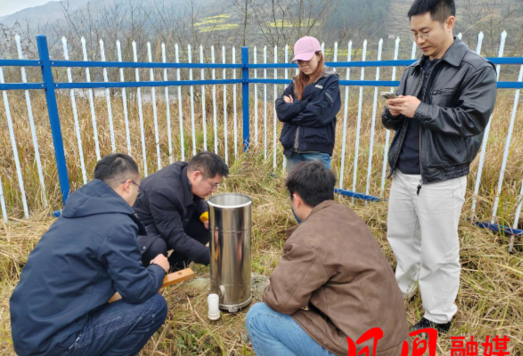 凤凰县气象局:以汛前内审为契机 筑牢气象防灾减灾第一道防线