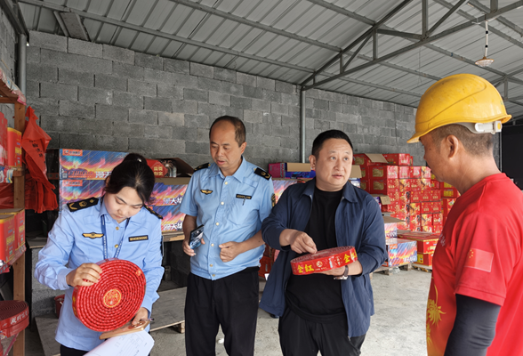 凤凰县城郊市监所纵深推进安全生产专项整治行动