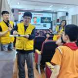 凤凰县芙蓉学校：磁浮科普进校园  点亮学子科学梦