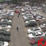 春节期间凤凰县机关事业单位停车场免费对外开放,获游客点赞!