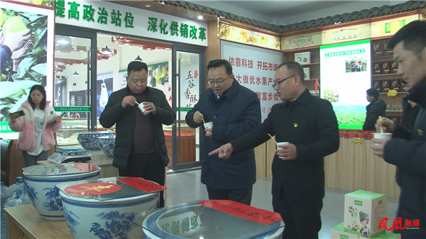 Still0119_00032.jpg Still0119_00032.jpg