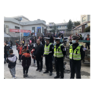 凤凰县禾库芙蓉学校：多方协作   共建平安放学路