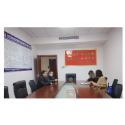 凤凰法院:交通事故起纠纷 温情调解暖人心