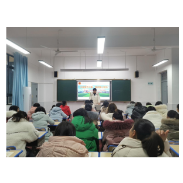 “关爱留守儿童 播洒爱心阳光”——凤凰县箭道坪小学沱江校区开展班主任工作交流会
