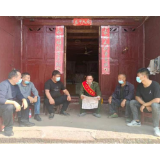 凤凰县司法局：“院坝小讲堂”宣传党的二十大精神