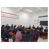 冬瓜促增收   分红暖人心——凤凰县阿拉营镇新岩村举行分红仪式