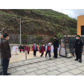 凤凰县箭道坪小学沱江校区：新冠肺炎疫情防控应急演练