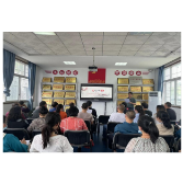 凤凰县南华小学：道德讲堂解放思想 传递师德力量