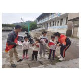 凤凰县：守住幸福底线 防范因毒返贫