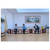 思想大解放丨凤凰法院：院长到县农商行走访调研共话优化营商环境