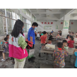 凤凰县麻冲乡：构筑食品安全“防火墙”   撑起群众健康“保护伞”