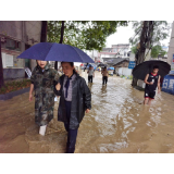 凤凰县筸子坪镇：众志成城斗风雨，逆流而上战洪灾
