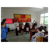喜迎二十大·全域文明创建在行动丨凤凰县吉信镇：大评小奖激动力，环境整治振人心