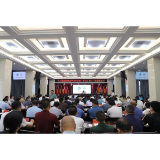 毛家主持召开凤凰县十三届县委理论学习中心组（扩大）第十三次集体学习会议