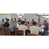 杨平利一行深入凤凰县禾库安置区调研后续产业发展工作