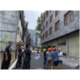 凤凰法院：不惧酷暑忙执行  周末不休解民忧