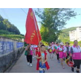 全域文明创建在行动丨凤凰县执委妈妈护航儿童暑期安全