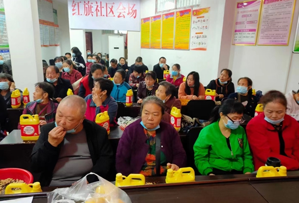 优化营商环境|凤凰县沱江镇：多措并举开展老年健康宣传周活动