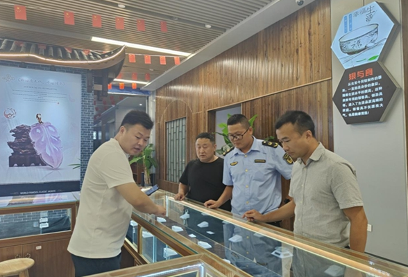5A创建在行动丨凤凰县市监局多举措助推凤凰古城5A级旅游景区创建工作